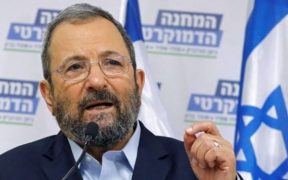 Mantan PM Rezim Zionis: Sesumbar Kosong terhadap Iran Justru Lemahkan Israel