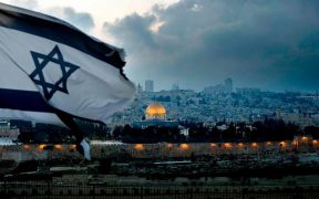 Israel Hela Napas-napas Terakhirnya
