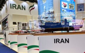 AS Naik Darah Saksikan Rudal-rudal Iran Dipajang di Pameran Doha