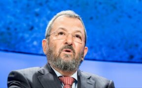 Ehud Barak Cemas Kehancuran Rezim Zionis Kian Dekat