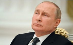 Guardian: Alih-alih Melemahkan, Sanksi Barat Justru Perkuat Putin