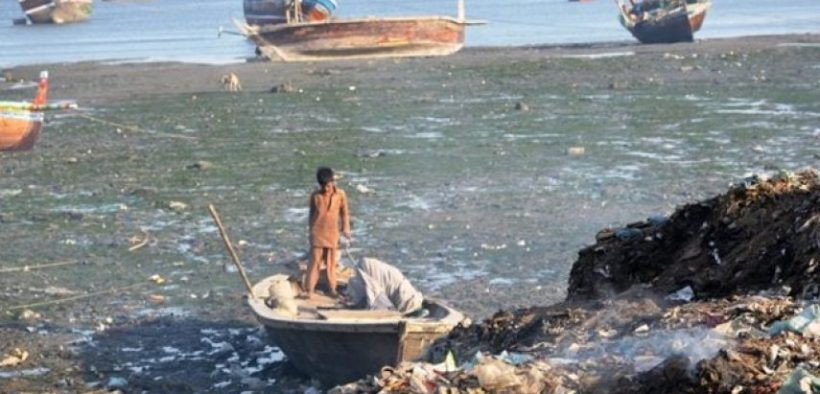 Sanaa: Koalisi Saudi Cemari Sumber-sumber Air Yaman dengan Bahan Radioaktif