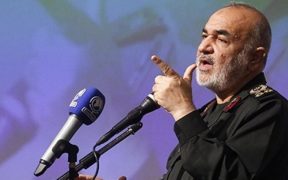Panglima IRGC: Seluruh Kekuatan AS Hanya Mampu Bakar Tong Sampah di Jalanan Iran