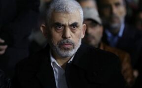 Al-Sinwar: Israel akan Hadapi Badai Rudal dan Pejuang
