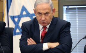 Kabinet Netanyahu: Tampak Bersatu di Luar, Kacau Balau di Dalam