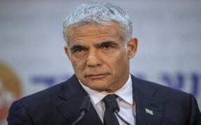 Lapid Sebut Kabinet Bentukan Netanyahu ‘Kabinet Sinting’