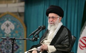 Tidakkah Telinga para Musuh Mendengar Suara Dukungan Rakyat Iran untuk Revolusi Islam?
