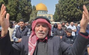 Seratus Ribu Jemaah Palestina Hadiri Salat Jumat Pertama Ramadan Tahun Ini di Masjid Aqsa