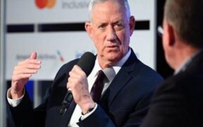 Gantz Desak Netanyahu Segera Pecat Ben-Gvir