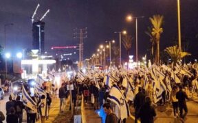 Krisis Domestik Rezim Zionis Tingkatkan Tren Warga Israel Kabur Tinggalkan Tanah Pendudukan