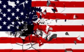 Analisis Kejahatan Amerika di Dunia dan Suplai Persenjataan kepada Rezim-rezim Diktator