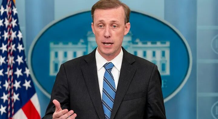 Fakta Rendahnya Amerika: Ancam Iran Gunakan Makhluk Sekerdil Israel