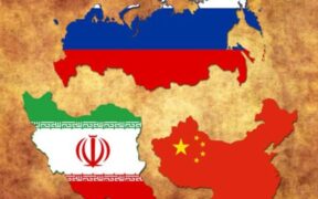 Para Analis AS Cemaskan Kerja Sama Iran-Rusia-China Lawan Tatanan Barat