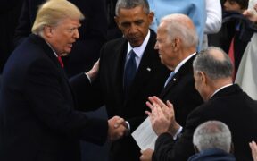 ‘Dukungan’ Tak Terduga Trump untuk Biden: Dia Tidak Terlalu Tua, Tapi …