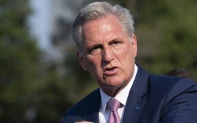 Kritik Bantuan Washington untuk Kiev, Ketua DPR AS: Kepentingan Kita Lebih Penting dari Membantu Ukraina
