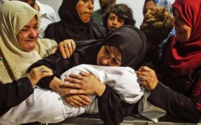 Narasi Newsweek Tentang Tragedi Memilukan Bayi-bayi Gaza