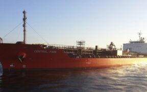 Reuters: Industri Pelayaran Dunia Tak Terlalu Percayai Koalisi Maritim AS