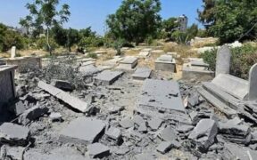Makam-makam Syuhada Palestina Tak Luput dari Tangan Kotor Israel