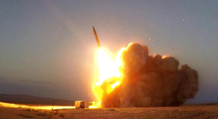 Mantan Petinggi Mossad: Iran Mampu Lesatkan Rudal dari Wilayahnya ke Israel