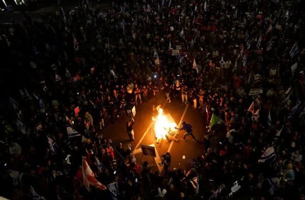 Malam-malam Horor Liputi Tel Aviv dan Haifa
