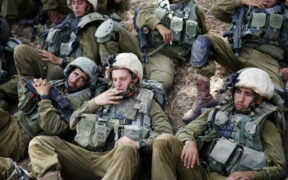 Dipusingkan Kelangkaan Serdadu, Israel Bakal Perpanjang Durasi Wajib Militer
