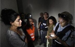 Horor yang Ditebar Iran di Tengah Masyarakat Israel, Suara Sekecil Apa pun Bikin Takut Warga Zionis