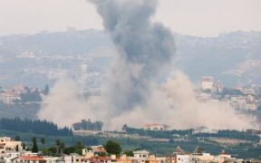 Benarkah Israel Kibarkan Benderanya di Tanah Lebanon?