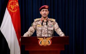 Yaman Sasar Kapal Induk USS Abraham di Laut Arab dan Kapal Perusak AS di Laut Merah