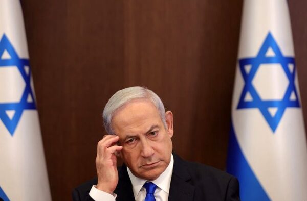 Pertama Kali dalam Sejarah Israel: PM Netanyahu Hadir di Pengadilan Sebagai Terdakwa